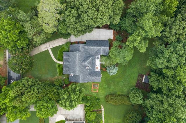2610 Hopewell Plantation Drive, Alpharetta, GA 30004
