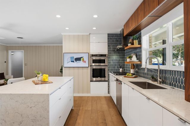 4605 Pack Saddle PASS, Austin, TX 78745
