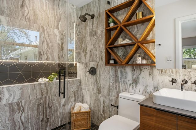 4605 Pack Saddle PASS, Austin, TX 78745
