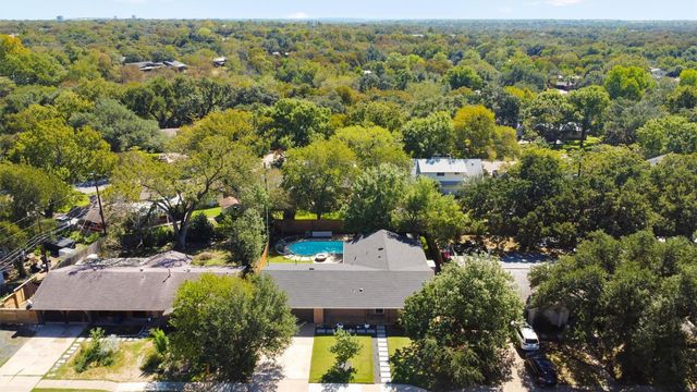 4605 Pack Saddle PASS, Austin, TX 78745