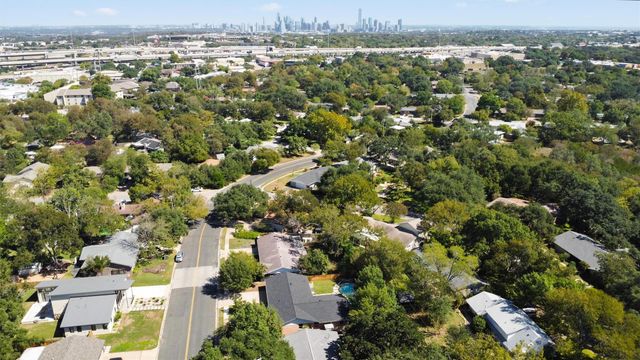 4605 Pack Saddle PASS, Austin, TX 78745
