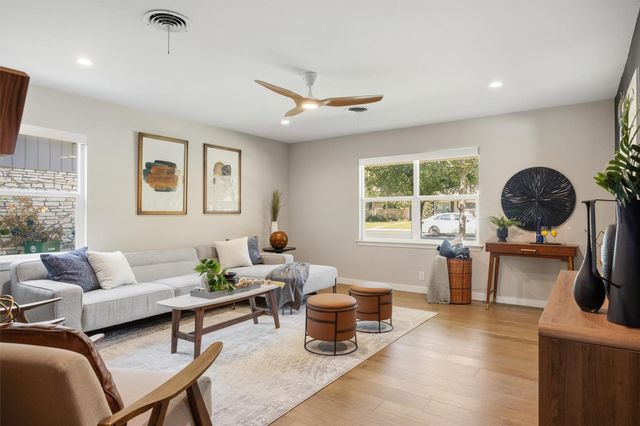 4605 Pack Saddle PASS, Austin, TX 78745