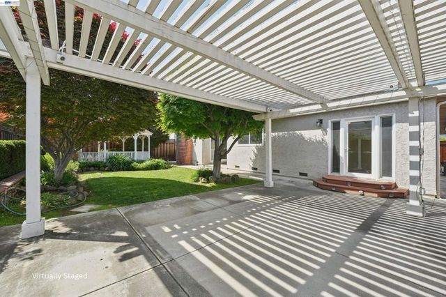 6620 Thames Dr., Gilroy, CA 95020