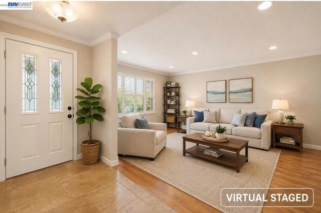 6620 Thames Dr., Gilroy, CA 95020
