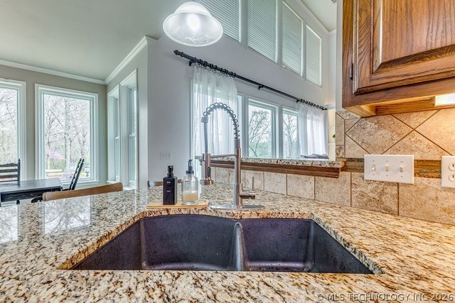 16041 S 297th East Avenue, Coweta, OK 74429