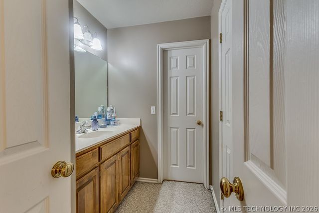 16041 S 297th East Avenue, Coweta, OK 74429