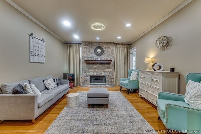 16041 S 297th East Avenue, Coweta, OK 74429