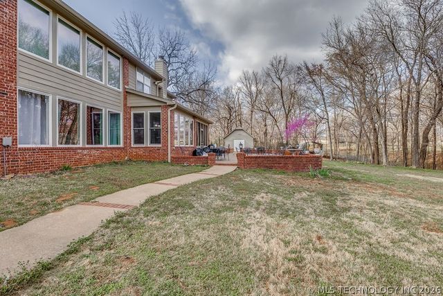 16041 S 297th East Avenue, Coweta, OK 74429