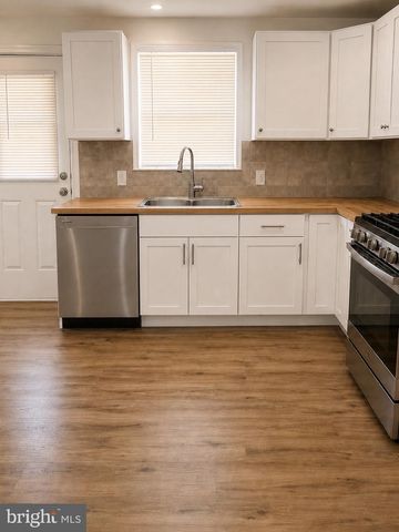 1928 S CAMAC ST, Philadelphia, PA 19148