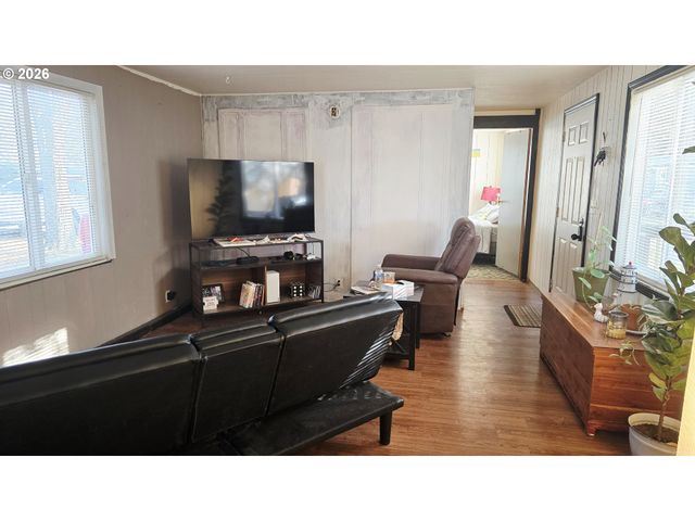 1809 26TH St 105, La Grande, OR 97850