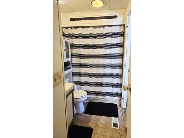 1809 26TH St 105, La Grande, OR 97850