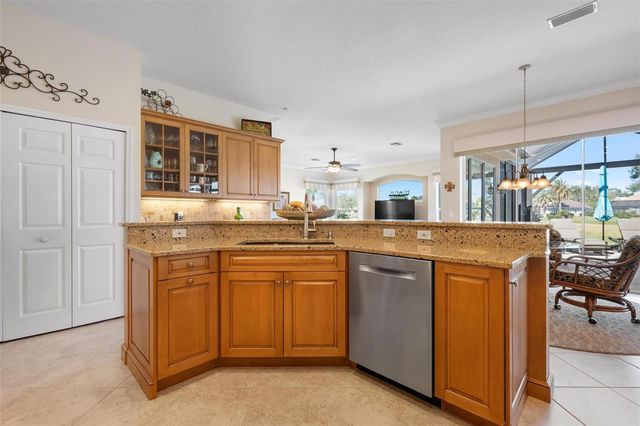 433 TREMINGHAM WAY, Venice, FL 34293