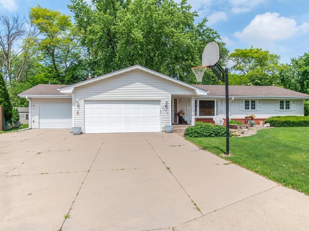 3433 Gettysburg Avenue N, New Hope, MN 55427 — photo 2