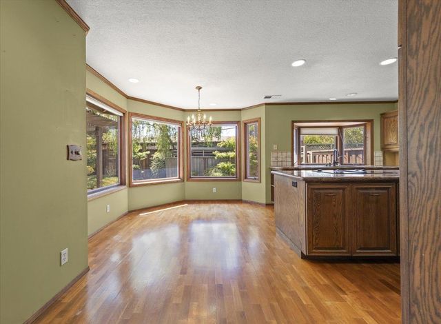 1440 Quartz Way, San Jose, CA 95118