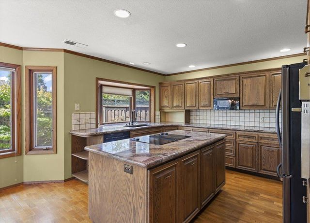 1440 Quartz Way, San Jose, CA 95118