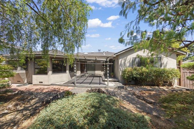 1440 Quartz Way, San Jose, CA 95118