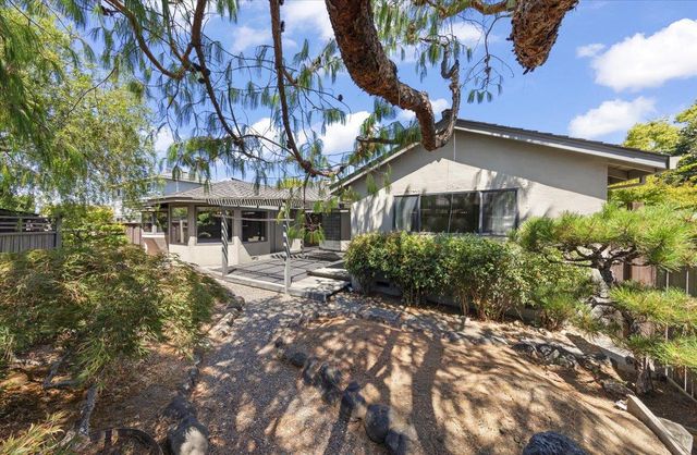 1440 Quartz Way, San Jose, CA 95118