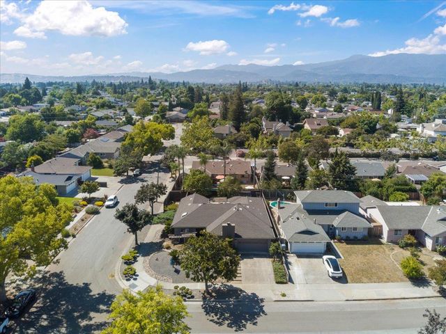 1440 Quartz Way, San Jose, CA 95118