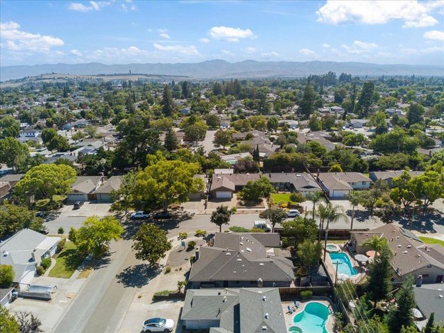 1440 Quartz Way, San Jose, CA 95118