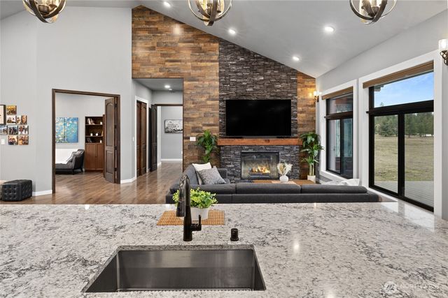 1550 Old Cedars Road, Cle Elum, WA 98922