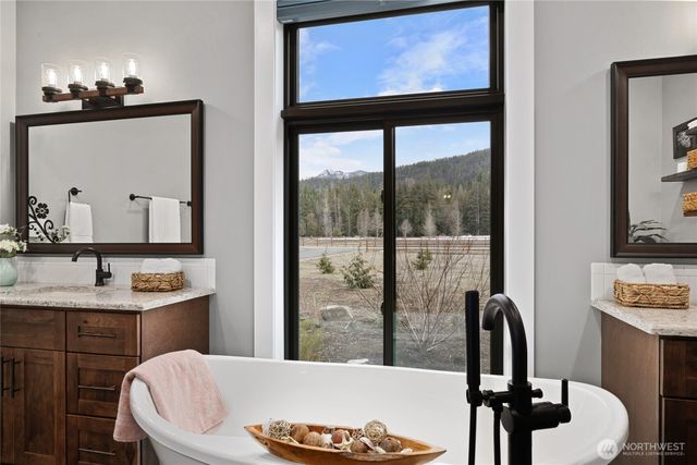 1550 Old Cedars Road, Cle Elum, WA 98922