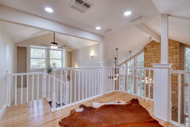 123 Bowie, Luling, TX 78648