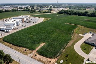 225 S 48TH Street, Quincy, IL 62305