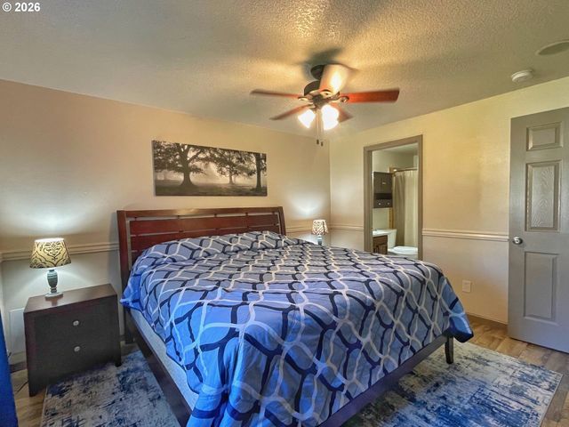 2102 Sw 6TH St, Battle Ground, WA 98604