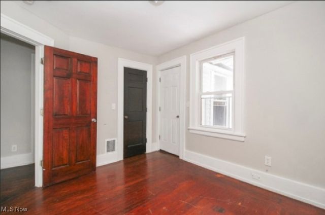 855 Roanoke Road, Cleveland Heights, OH 44121