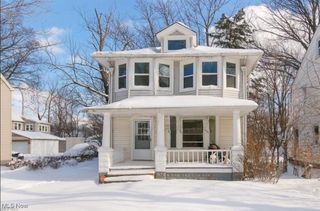 855 Roanoke Road, Cleveland Heights, OH 44121