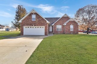3896 Gaine Drive, Clarksville, TN 37040