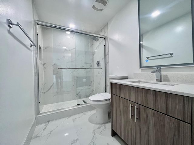 110 SW 12th Street 1604, Miami, FL 33130