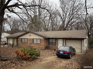 2709 Oakmoore Drive, Poplar Bluff, MO 63901