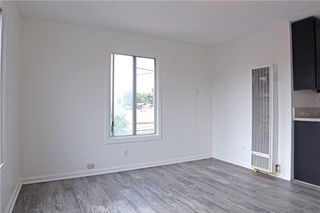 4055 1/4 Wall Street, Los Angeles, CA 90011