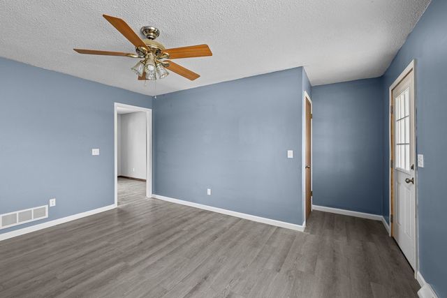 301 30th Avenue W, Milan, IL 61264