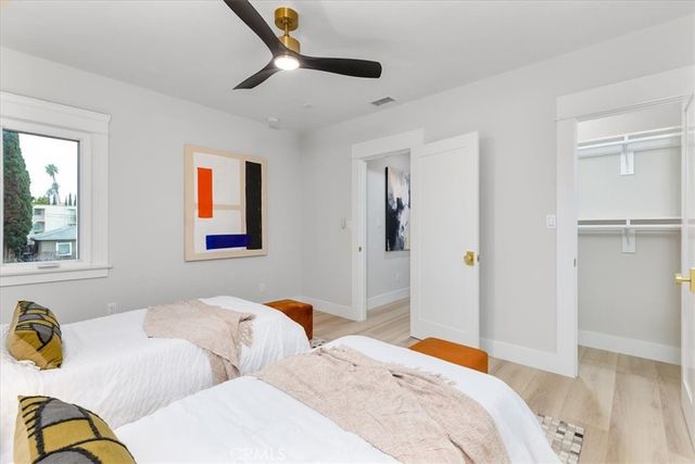 132 Belmont Avenue, Long Beach, CA 90803