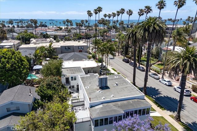 132 Belmont Avenue, Long Beach, CA 90803