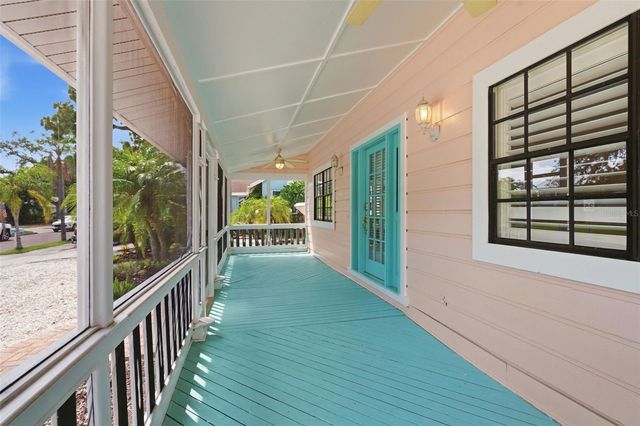 345 BAILEY STREET, Safety Harbor, FL 34695