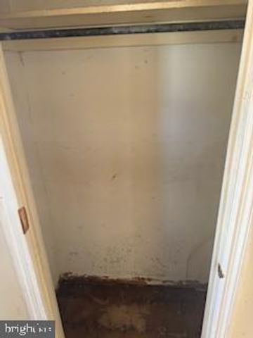 22 HERBERT DR, New Castle, DE 19720