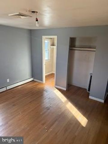 22 HERBERT DR, New Castle, DE 19720