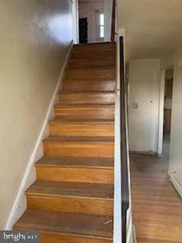 22 HERBERT DR, New Castle, DE 19720