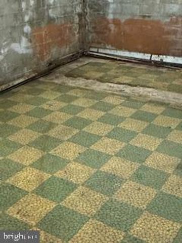 22 HERBERT DR, New Castle, DE 19720