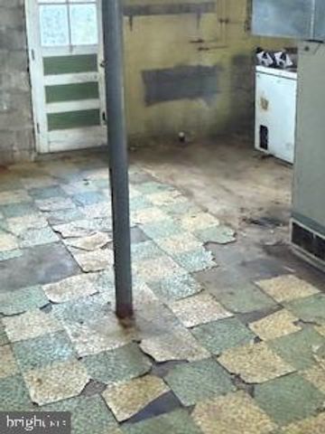 22 HERBERT DR, New Castle, DE 19720