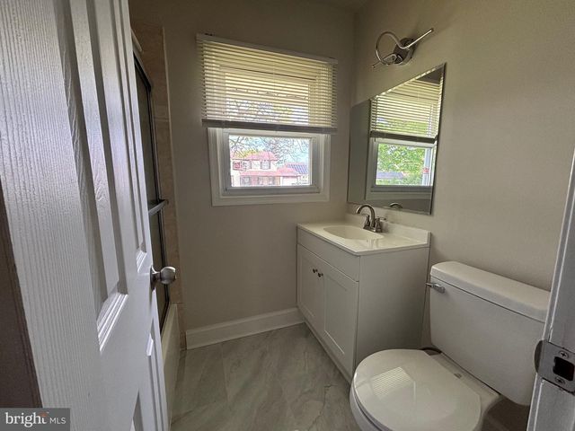 35 BLUEBERRY LN, Willingboro, NJ 08046