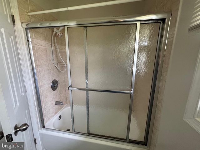 35 BLUEBERRY LN, Willingboro, NJ 08046