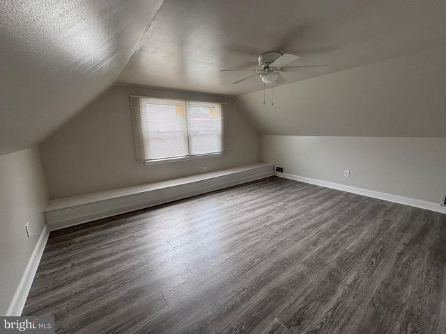 35 BLUEBERRY LN, Willingboro, NJ 08046