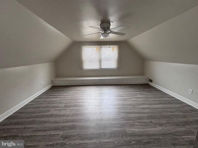 35 BLUEBERRY LN, Willingboro, NJ 08046