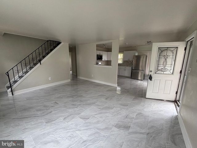 35 BLUEBERRY LN, Willingboro, NJ 08046