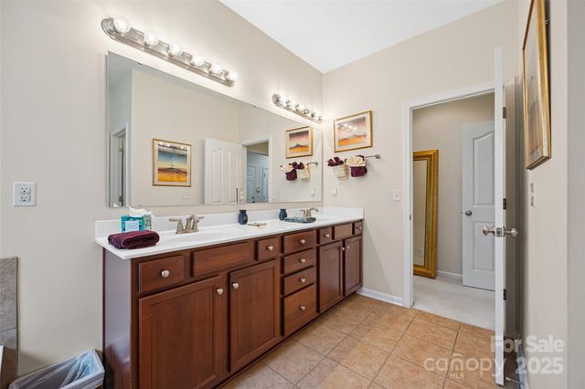 16833 Rudence Court, Charlotte, NC 28278