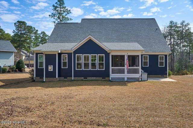 10 Heatherspring Way, Spring Lake, NC 28390
